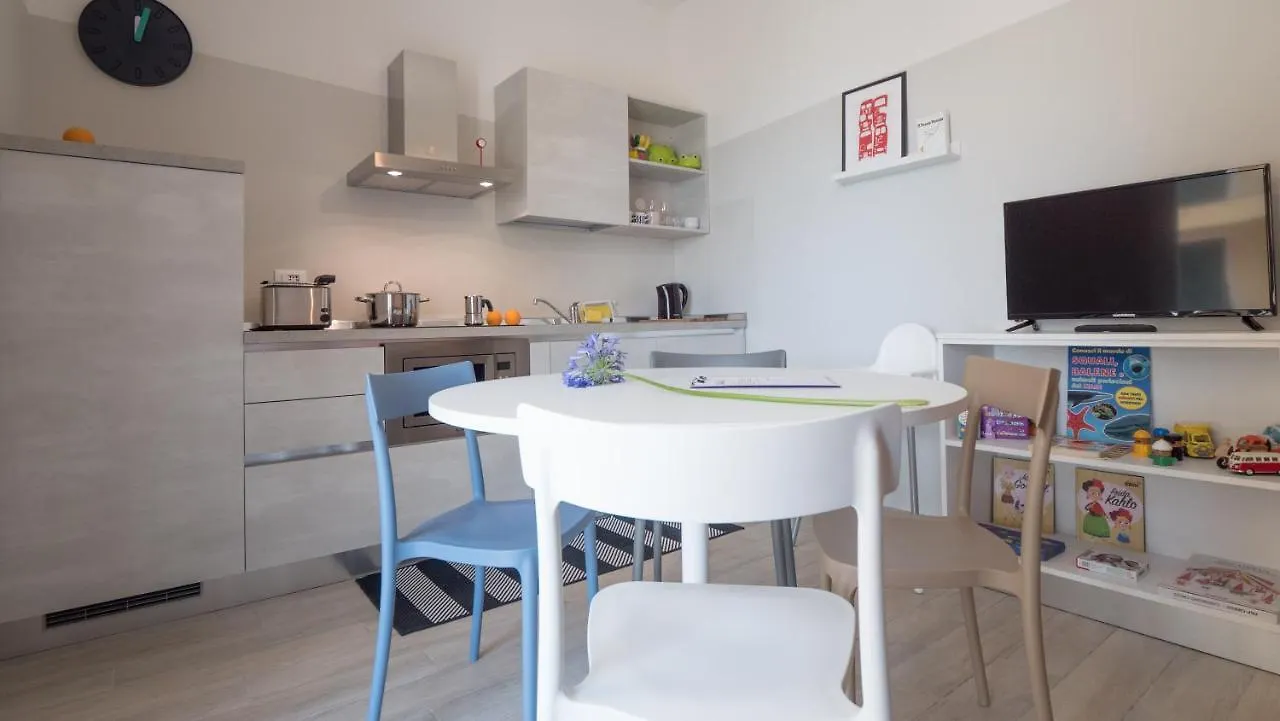 Babyaccommodation Family Experience III Pietra Ligure Italy