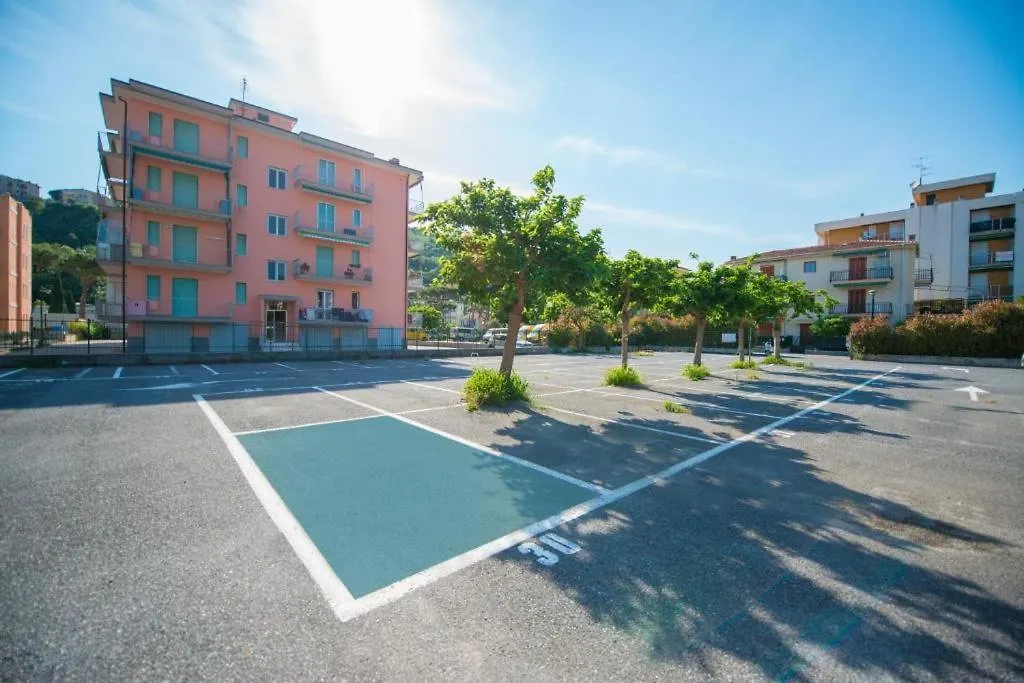 Babyaccommodation Family Experience III Pietra Ligure