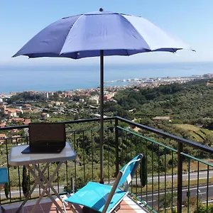 Tra Cielo E Mare Couette-café